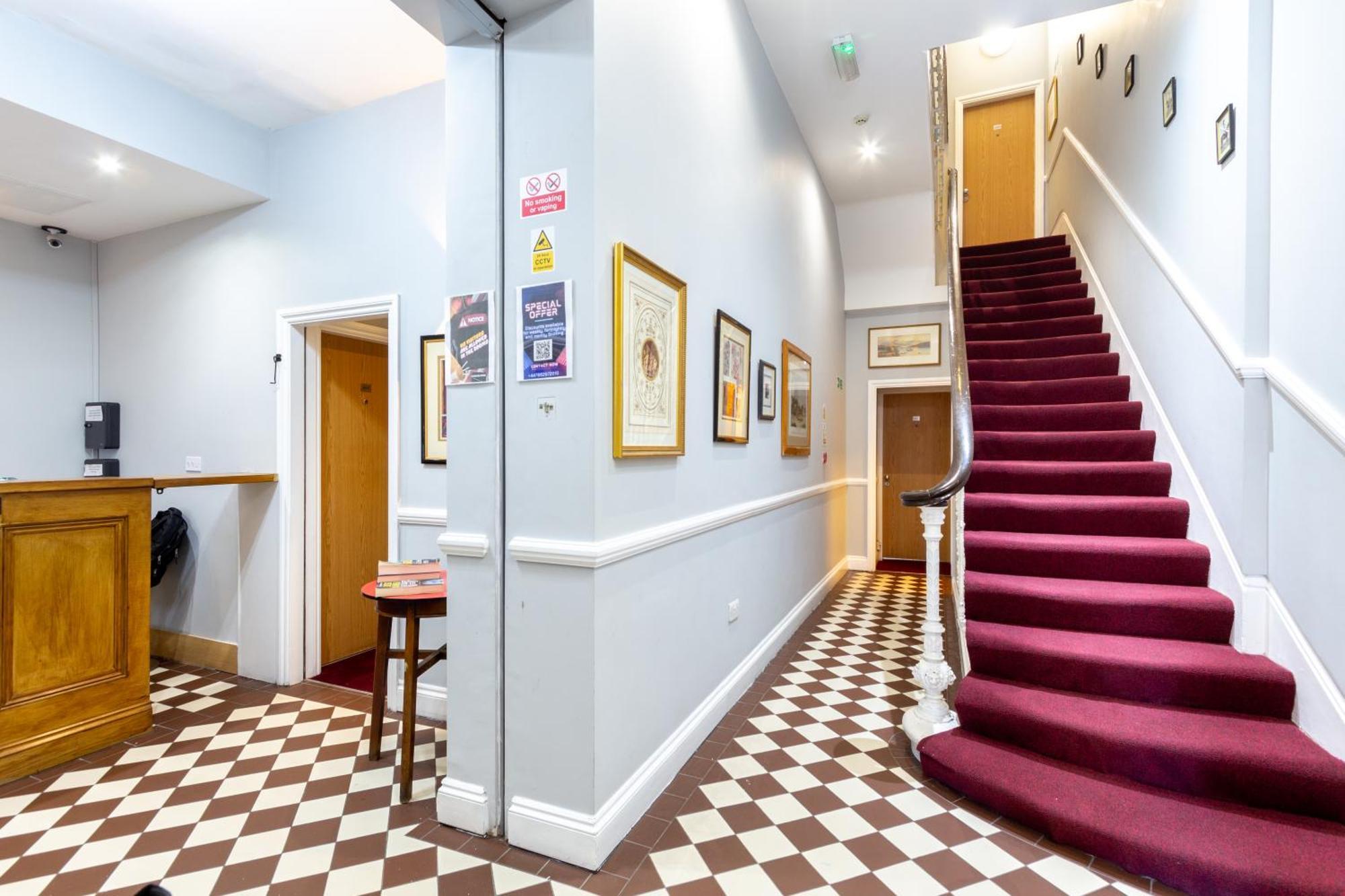 Coronation Hotel ロンドン エクステリア 写真