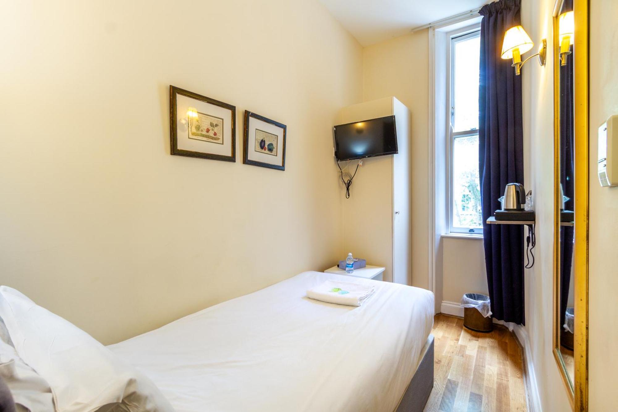 Coronation Hotel ロンドン エクステリア 写真